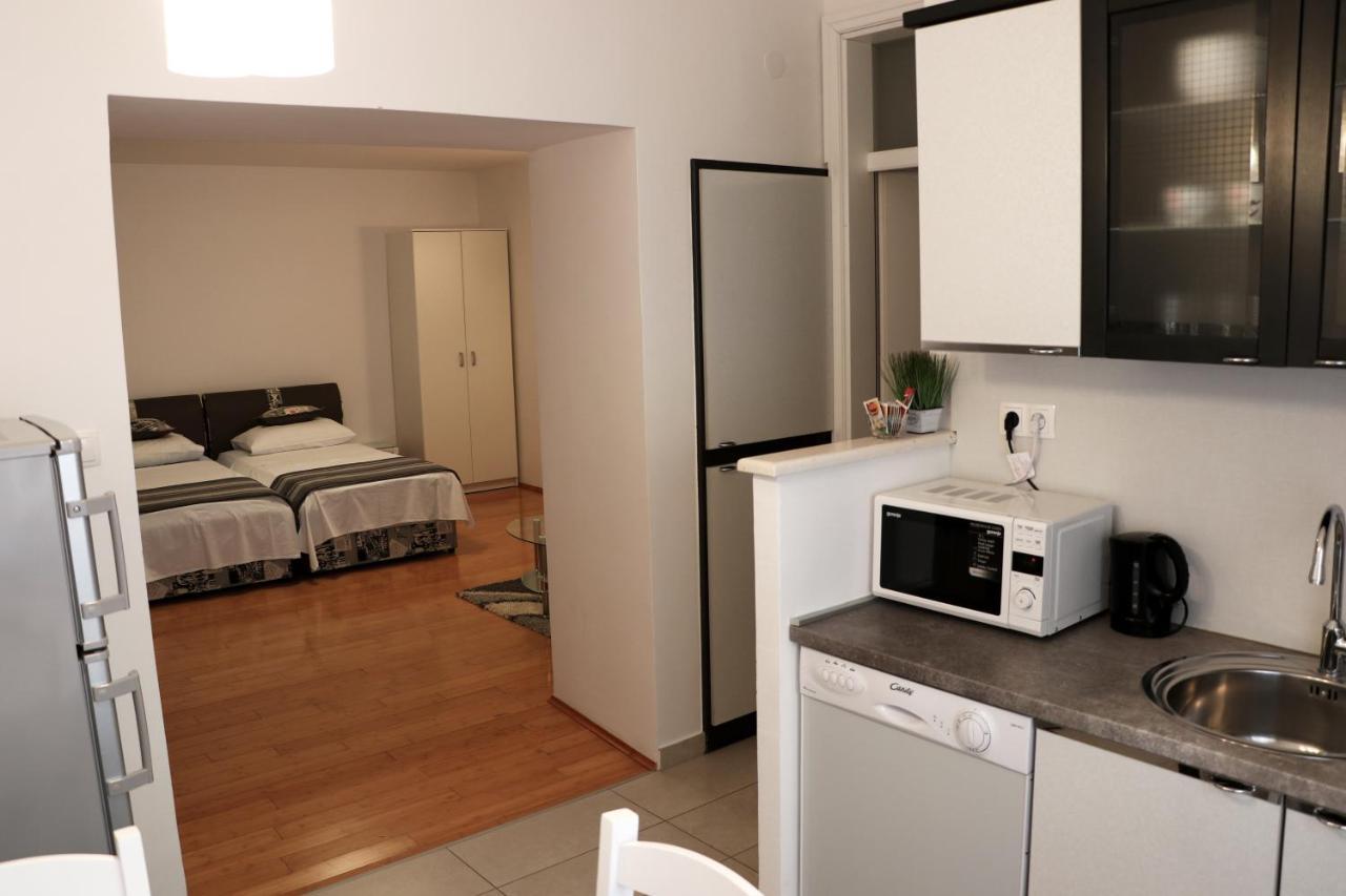 Apartman Ana Скрадин Екстериор снимка