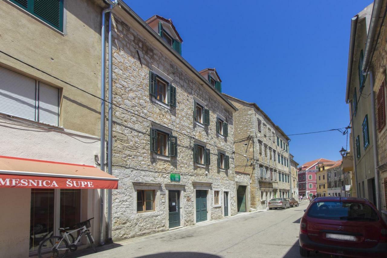 Apartman Ana Скрадин Екстериор снимка